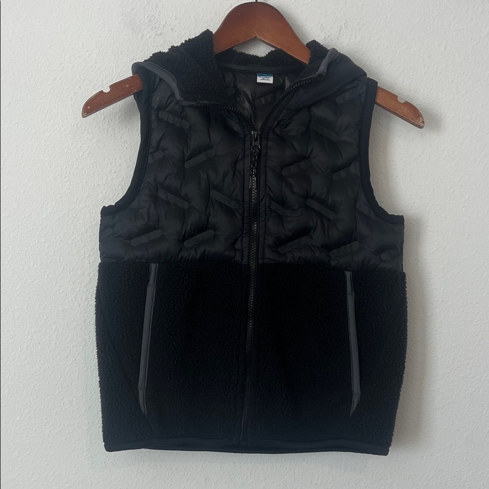 OLD NAVY Active Black Insulated Hooded Vest